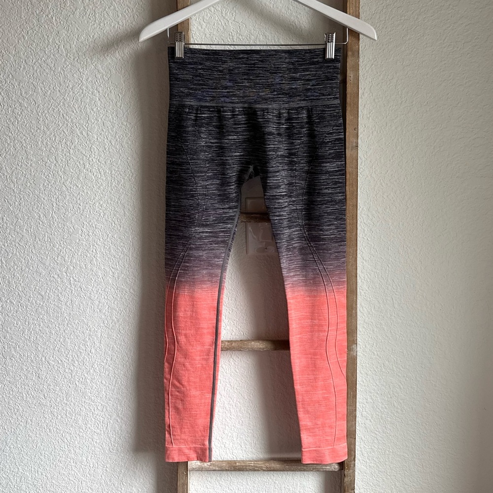 Electric Yoga Seamless Ombr Leggings Sz: Xs/S